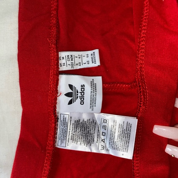 Adidas biker shorts - Picture 2 of 2